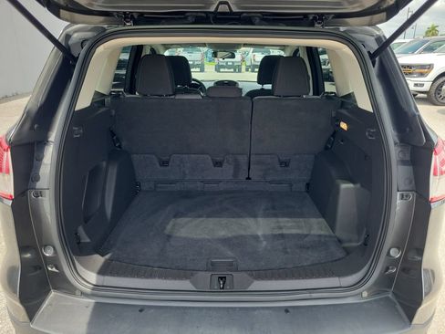 Used 2016 Ford Escape SE FWD image 10