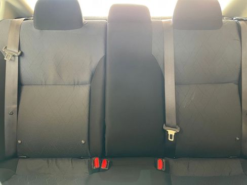 Used 2025 Nissan Versa SV image 33