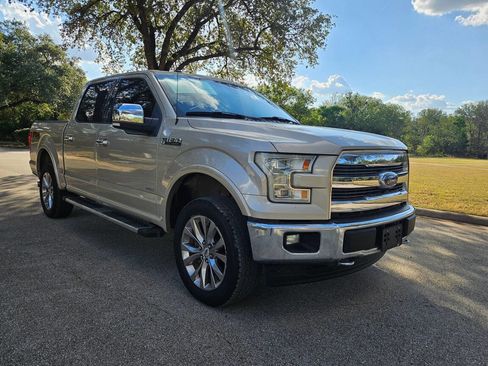Used 2017 Ford F150 Lariat w/ Equipment Group 502A Luxury image 4