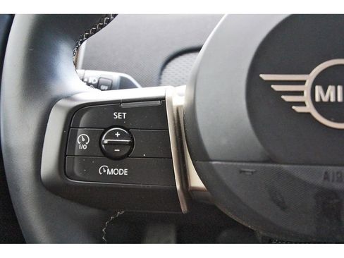 Used 2025 MINI Cooper Countryman S w/ Comfort Package Max image 17