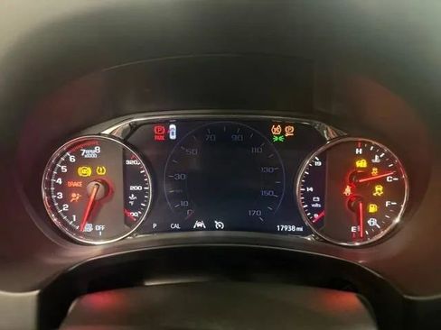 Used 2022 GMC Terrain Denali w/ LPO, Cargo Package AWD/4WD image 16