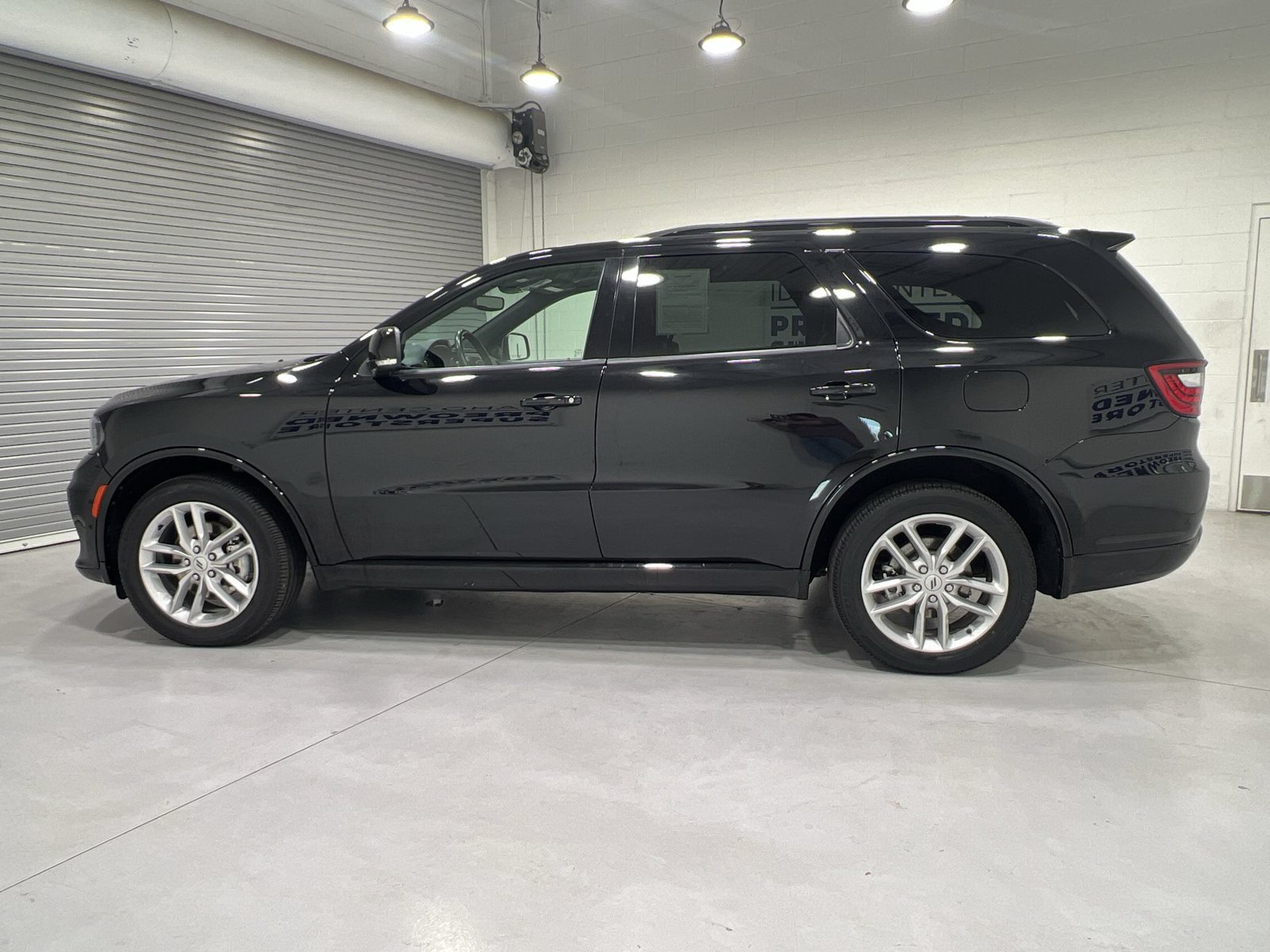 Used 2025 Dodge Durango GT AWD/4WD image 5