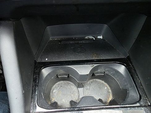 Used 2024 MAZDA MAZDA3 Hatchback w/Premium Plus Pkg image 16