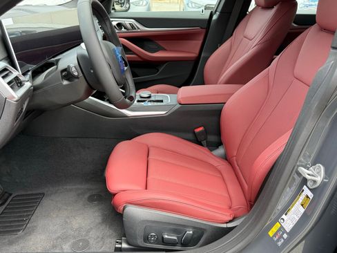 New 2026 BMW i4 eDrive40 w/ Parking Assistance Package RWD image 21