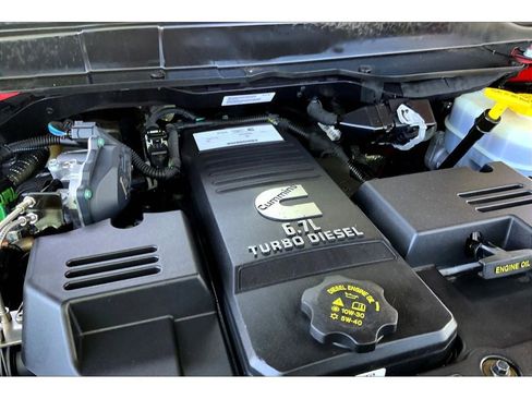 Used 2023 RAM 3500 Laramie image 33
