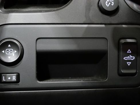 Used 2016 Chevrolet Corvette Stingray Convertible image 16