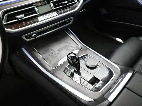 Used 2023 BMW X5 sDrive40i image 22