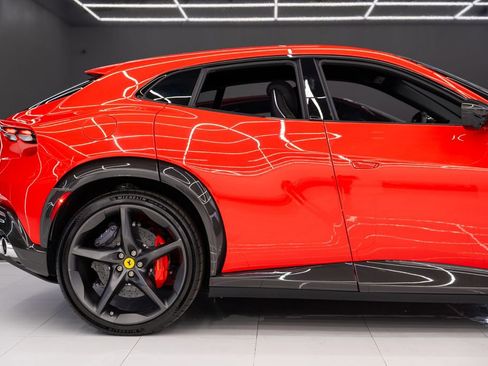 Used 2023 Ferrari Purosangue image 11