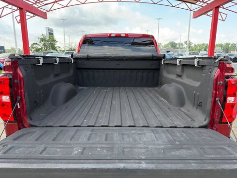 Used 2018 Chevrolet Silverado 1500 LT w/ All Star Edition AWD/4WD image 24
