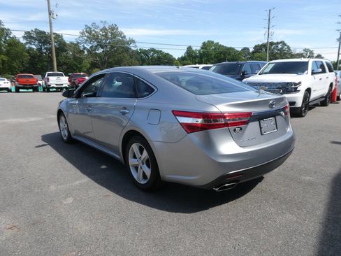 Used 2015 Toyota Avalon XLE Premium FWD image 8