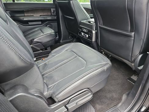 Used 2020 Ford Expedition Limited AWD/4WD image 15