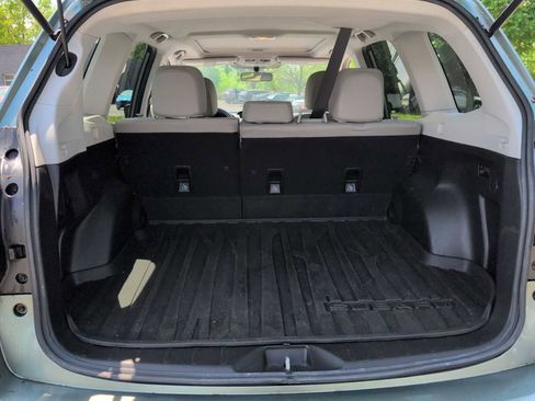 Used 2014 Subaru Forester 2.5i Limited AWD/4WD image 31