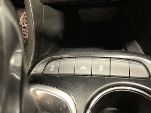 Used 2020 Buick Encore GX Preferred FWD image 29