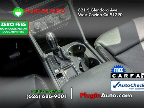 Used 2019 Volkswagen Atlas SE w/ Panoramic Sunroof Package FWD image 16