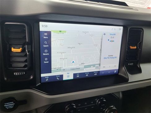 Used 2023 Ford Bronco Badlands image 7