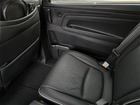 Used 2024 Honda Odyssey Elite image 15