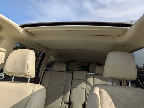 Used 2014 Lexus GX 460 image 28