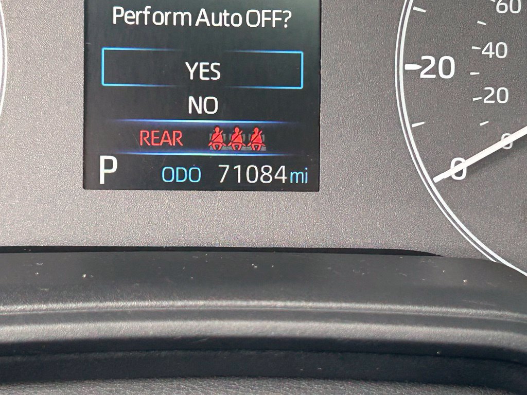 Used 2024 Toyota Corolla Cross LE w/ Moonroof Package FWD image 26
