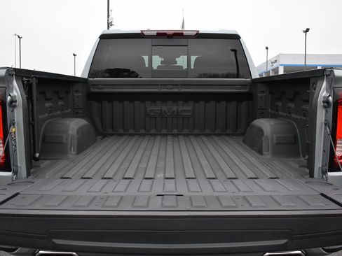 Certified 2025 GMC Sierra 1500 Denali image 7