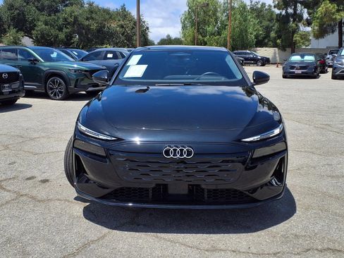 Used 2025 Audi A6 e-tron Premium Plus w/ Premium Plus RWD image 2