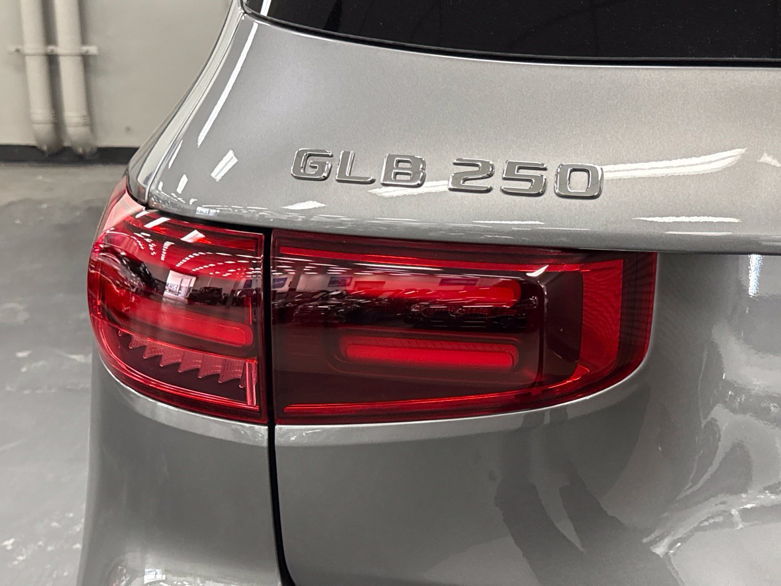 Used 2026 Mercedes-Benz GLB 250 image 11
