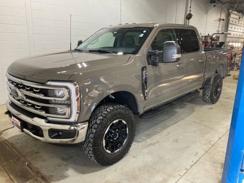 New 2026 Ford F250 XLT AWD/4WD image 1