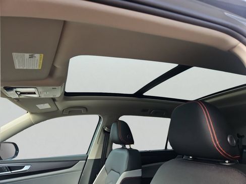 Certified 2026 Volkswagen Atlas Peak Edition AWD/4WD image 16