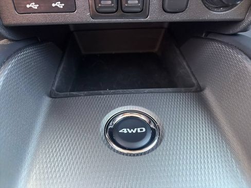 Used 2025 Mitsubishi Outlander Sport SE AWD/4WD image 33