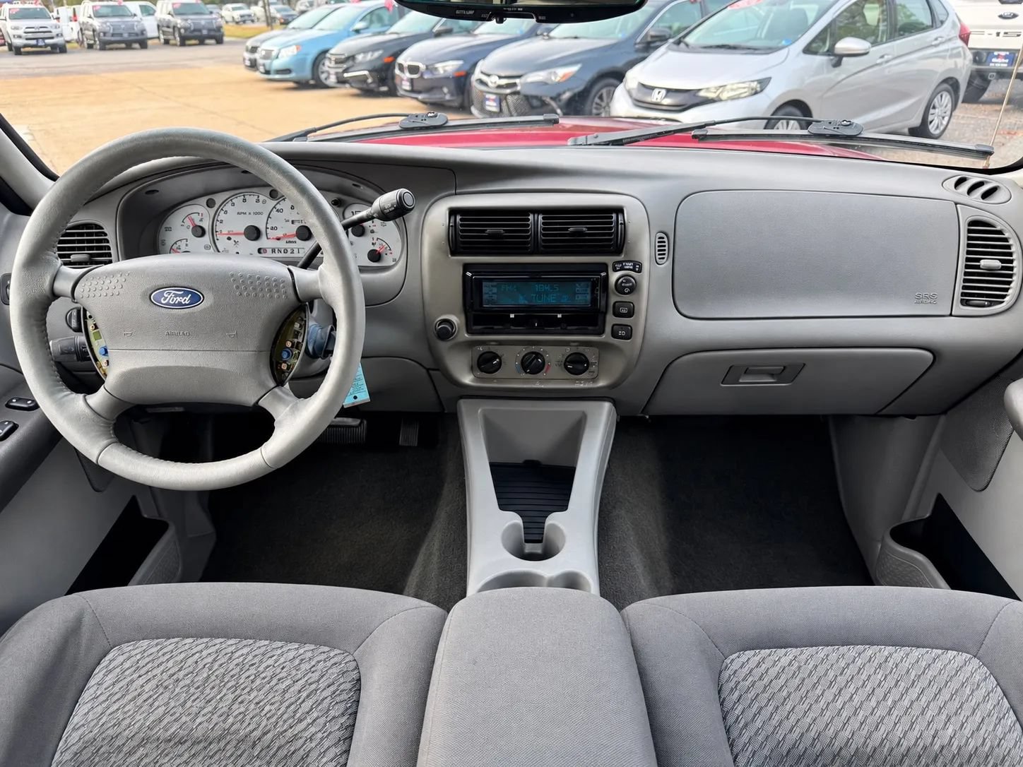 Used 2003 Ford Explorer RWD image 11