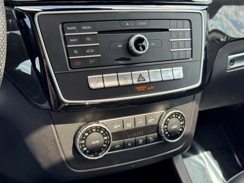 Used 2019 Mercedes-Benz GLE 400 4MATIC image 36