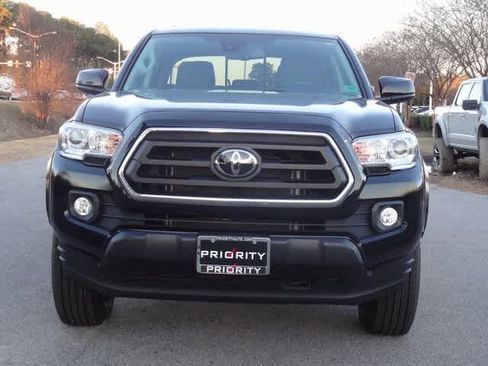 Used 2023 Toyota Tacoma SR5 image 5