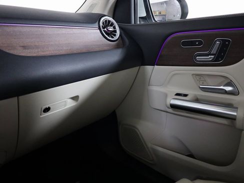 Certified 2023 Mercedes-Benz GLA 250 4MATIC w/ Premium Package image 22