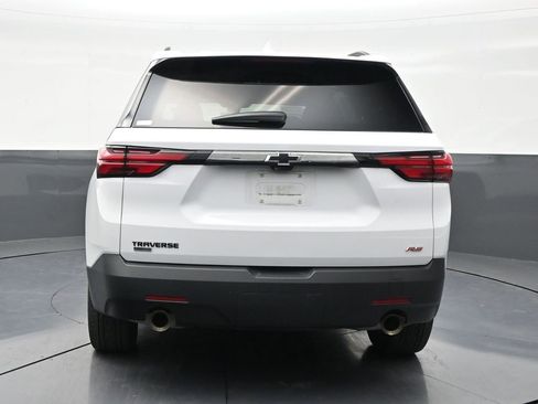 Used 2024 Chevrolet Traverse RS FWD image 4