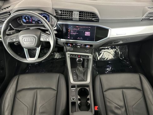 Used 2022 Audi Q3 2.0T Premium image 12