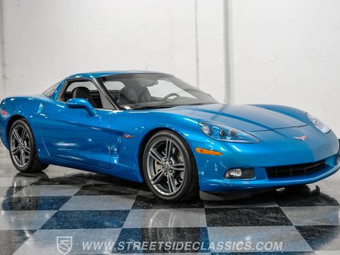 Used 2008 Chevrolet Corvette Coupe w/ Z51 Performance Package image 14