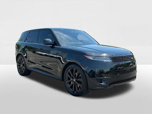 Certified 2025 Land Rover Range Rover Sport SE AWD/4WD image 2