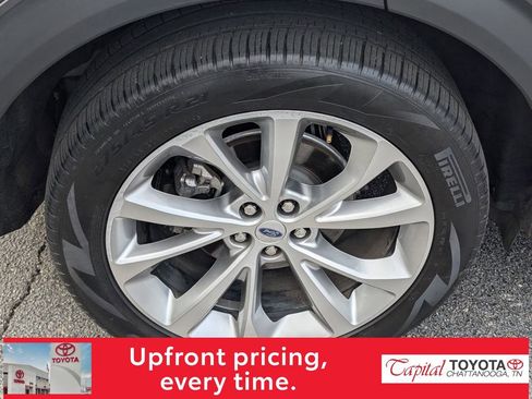 Used 2021 Ford Explorer Platinum w/ Equipment Group 601A image 9