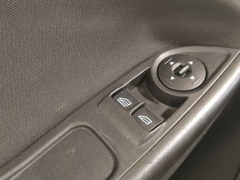 Used 2018 Ford Focus S FWD image 27