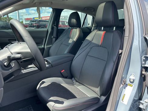New 2026 Nissan Sentra SR w/ SR Premium Package FWD image 21