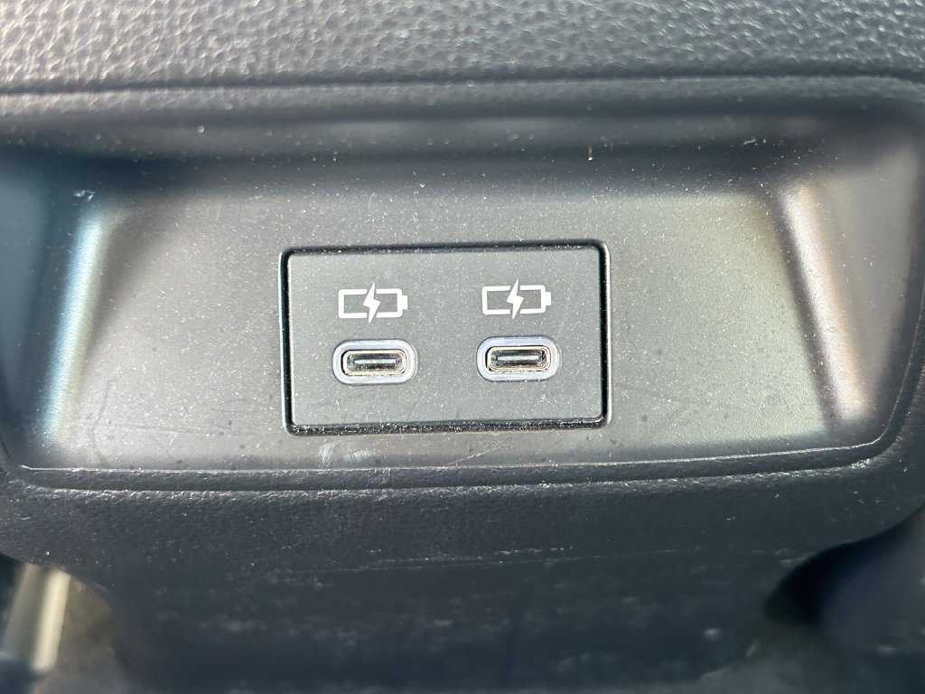 Certified 2025 Toyota Corolla LE FWD image 22