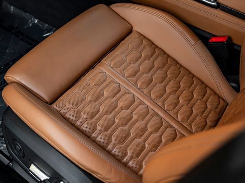 Certified 2023 Audi RS 6 AWD/4WD image 17