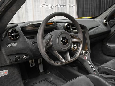 Used 2020 McLaren 720S Performance RWD image 8