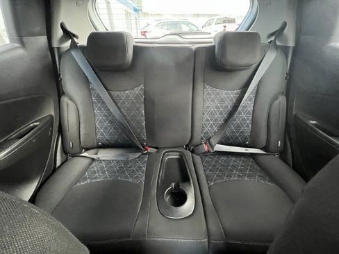 Used 2020 Chevrolet Spark LT image 36