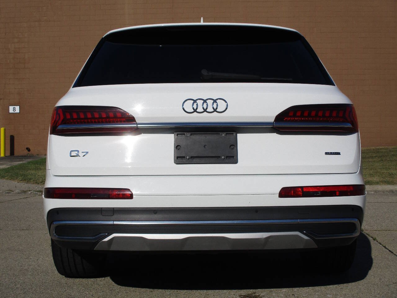 Used 2023 Audi Q7 3.0T Premium Plus AWD/4WD image 7