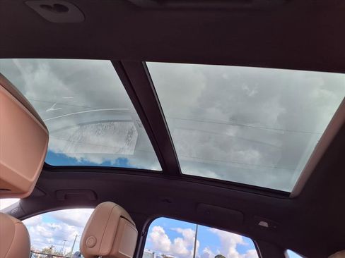 Used 2020 Porsche Macan image 21