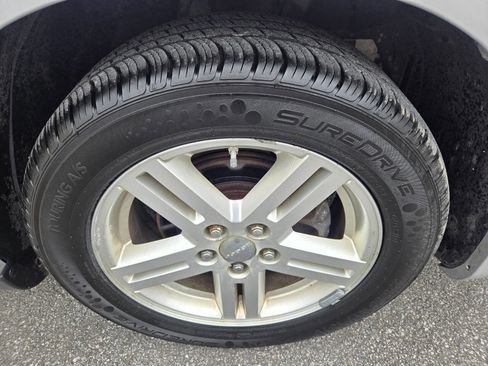 Used 2012 Dodge Avenger SXT image 36