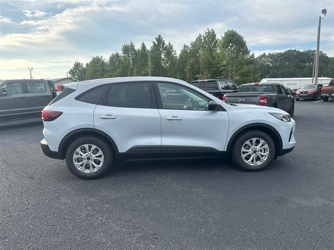 New 2025 Ford Escape Active w/ Tech Pack #1 image 4