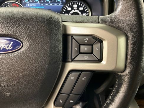 Used 2020 Ford F150 Lariat AWD/4WD image 25