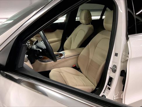 Used 2018 Mercedes-Benz C 300 Sedan image 26