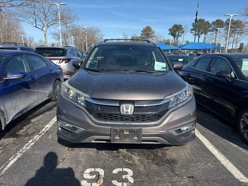 Used 2016 Honda CR-V Touring image 2